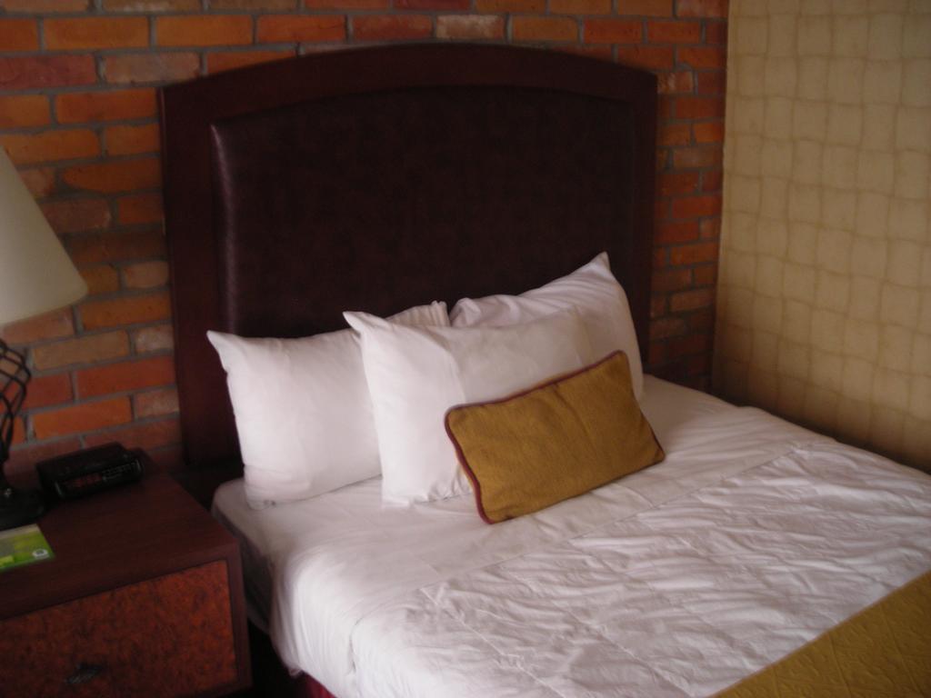 Quality Hotel Downtown-Inn At False Creek Vancouver Pokoj fotografie